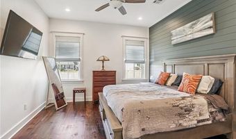 1942 ROSE St, Arabi, LA 70032