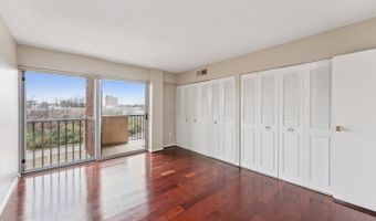 1300 ARMY NAVY Dr #625, Arlington, VA 22202