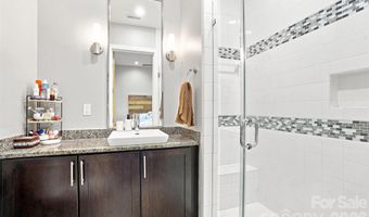 2116 Mcclintock Rd, Charlotte, NC 28205