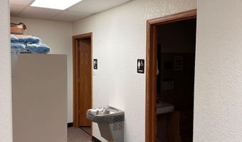 4024 LARAMIE St, Cheyenne, WY 82009
