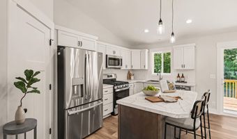 3433 Gray Fox Ln, Allegan, MI 49010