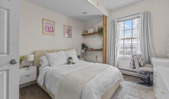 233 Pearl St, Burlington, VT 05401
