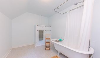 1123 W Huron St, Ann Arbor, MI 48103