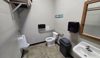 300 W Hickory St 302 W Hickory St., Apple River, IL 61001