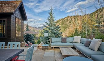 864 Moore Dr, Aspen, CO 81611