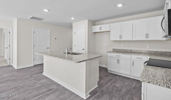 3927 Pature Ln, Ayden, NC 28513