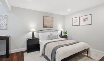 155 W 9th St 1, Boston, MA 02127