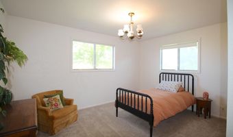 16067 S 10th Ave, Caldwell, ID 83607