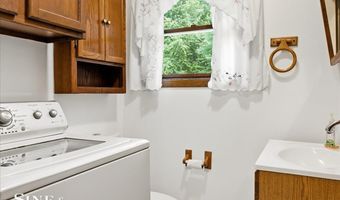 9211 Folkert Rd, Algonac, MI 48001