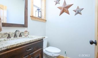 3895 N Royal Dr, Alton, UT 84710