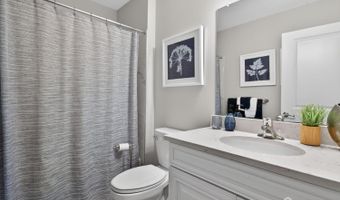 33 Samuel Dr, Barnegat, NJ 08005