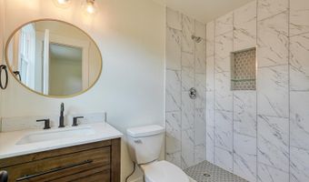 222 Northgate Cir, Boiling Springs, SC 29316