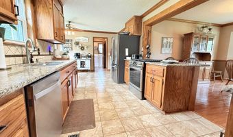 512 Lookout Dr, Arab, AL 35016