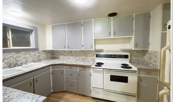 6648 Chippewa Dr, Bonners Ferry, ID 83805