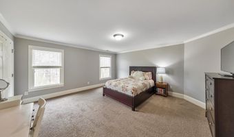 62 Applewood Ln, Acworth, GA 30101