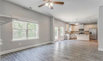 31 Blarneystone Way, Adairsville, GA 30103