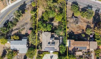 8530 Rockledge Rd, La Mesa, CA 91941