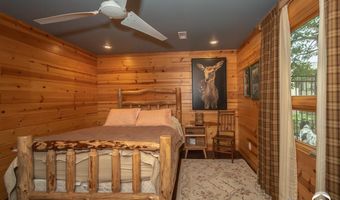 364 E 1600 Rd, Baldwin City, KS 66006