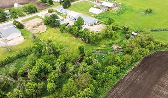 410 S Main Ave, Alburnett, IA 52202