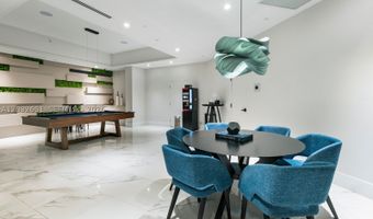 1000 W Island Blvd 911, Aventura, FL 33160