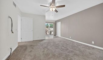 6050 Henderson Dr 33, La Mesa, CA 91942