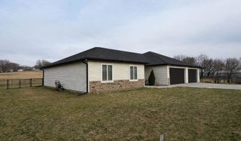 640 S 9th St, Akron, IA 51001