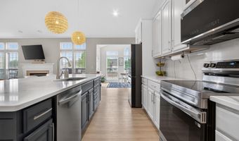 17804 SEASHORE Dr, Lewes, DE 19958