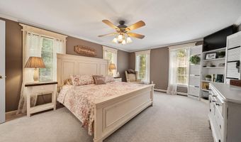 27 Partridge Ln, Chester, NH 03036