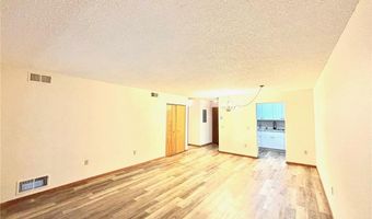 1415 Lake St 122, Alexandria, MN 56308