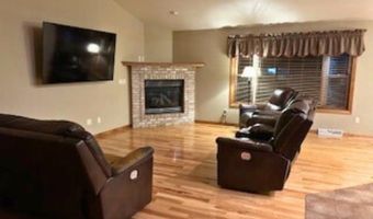 3167 LAKEVIEW Dr, Suamico, WI 54173