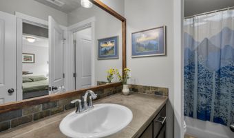 63348 Lamoine Ln, Bend, OR 97701