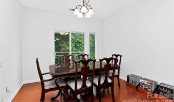 3909 Picasso Ct, Charlotte, NC 28205