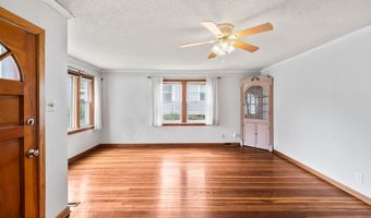 926 Duff Ave, Ames, IA 50010