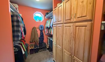 1917 SANDALWOOD Rd, Abrams, WI 54101
