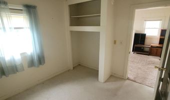 616 32nd St, Allegan, MI 49010