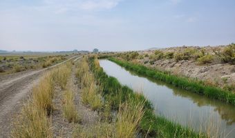 359 Lane 7 1/2, Deaver, WY 82421