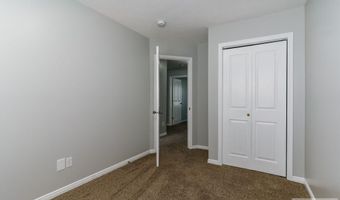573 Raven Way Apt B, Chubbuck, ID 83202