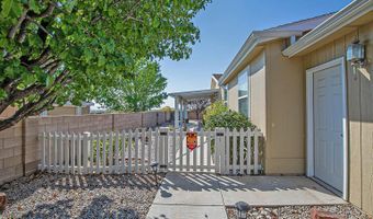 303 SUNRISE BLUFFS Dr, Belen, NM 87002