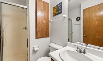 9421 NE 28th Ct, Ankeny, IA 50021
