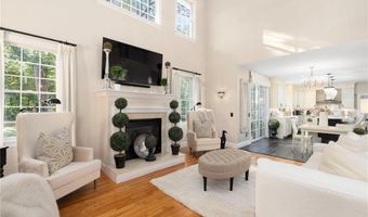 470 Sylvan Ct, North Kingstown, RI 02874