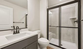 7355 MOUNTAINEER Dr, Alexandria, VA 22306