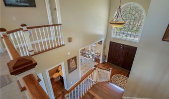 197 Saint Andrews Dr, Barboursville, WV 25504