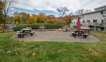 113 Park Ave 20, Danbury, CT 06810