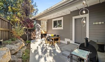 1217 SW Bryanwood Pl, Bend, OR 97702