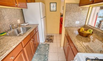 35 Walaka St L-204, Kihei, HI 96753