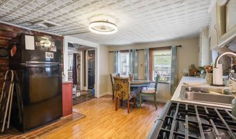 203 Grove St, Bangor, ME 04401