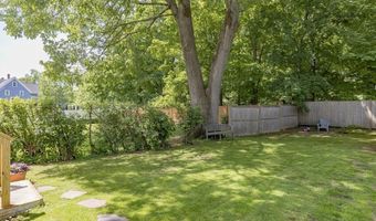 58 Maple Ave 58, Andover, MA 01810