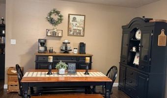 42 May St, Auxier, KY 41602