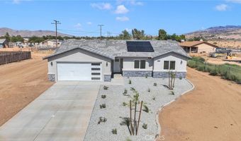 10533 Mohawk Rd, Apple Valley, CA 92308