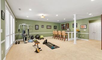11 Swan Ln 11, Andover, MA 01810
